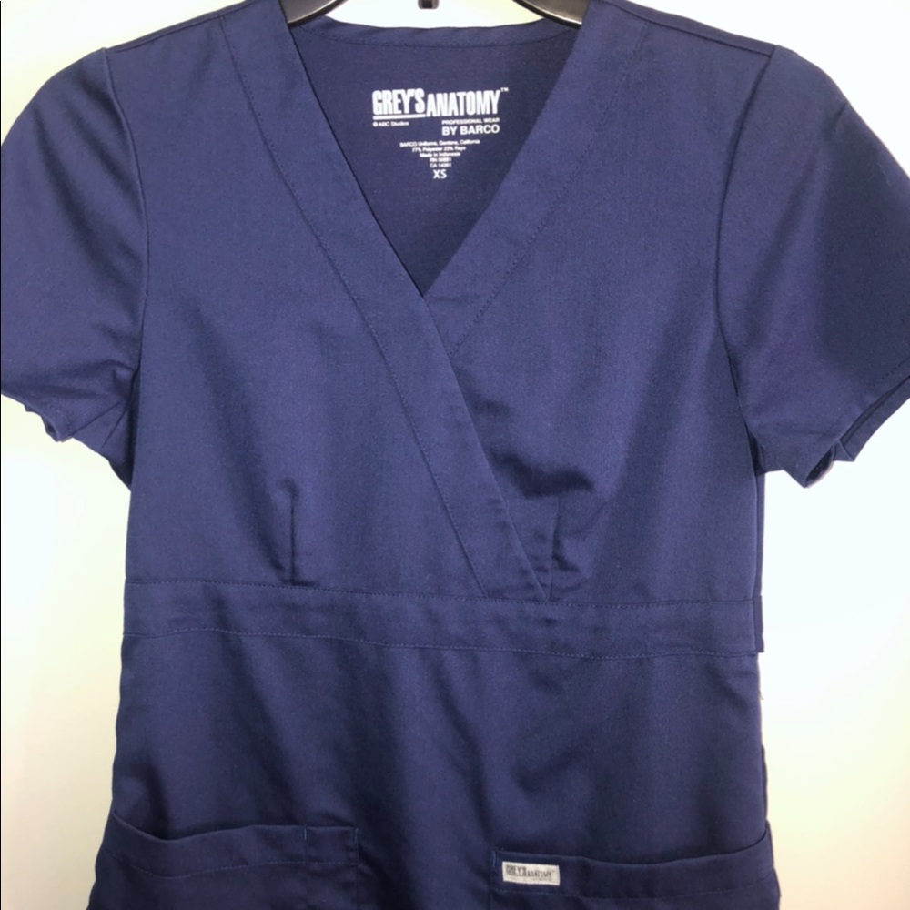 Greys anatomy scrub top